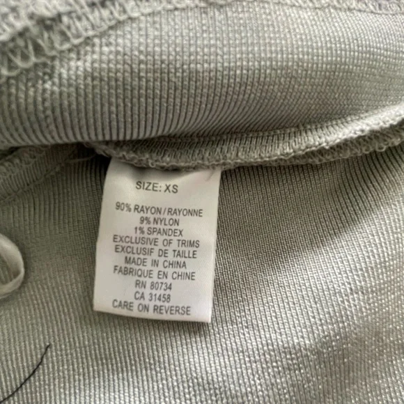 Herve Leger Woman’s Grey 2-Piece Long Sleeve Bandage Dress Size XS/S - Picture 10 of 12